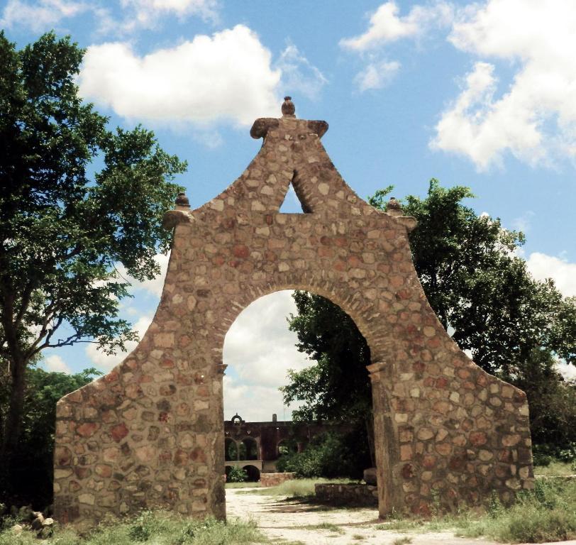 Hacienda Tepich Casa Vargas Merida Exterior photo